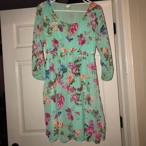 Pink blush maternity dress.